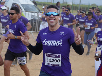 Jarbas Filho participa da Corrida do Vinho em Lagoa Grande