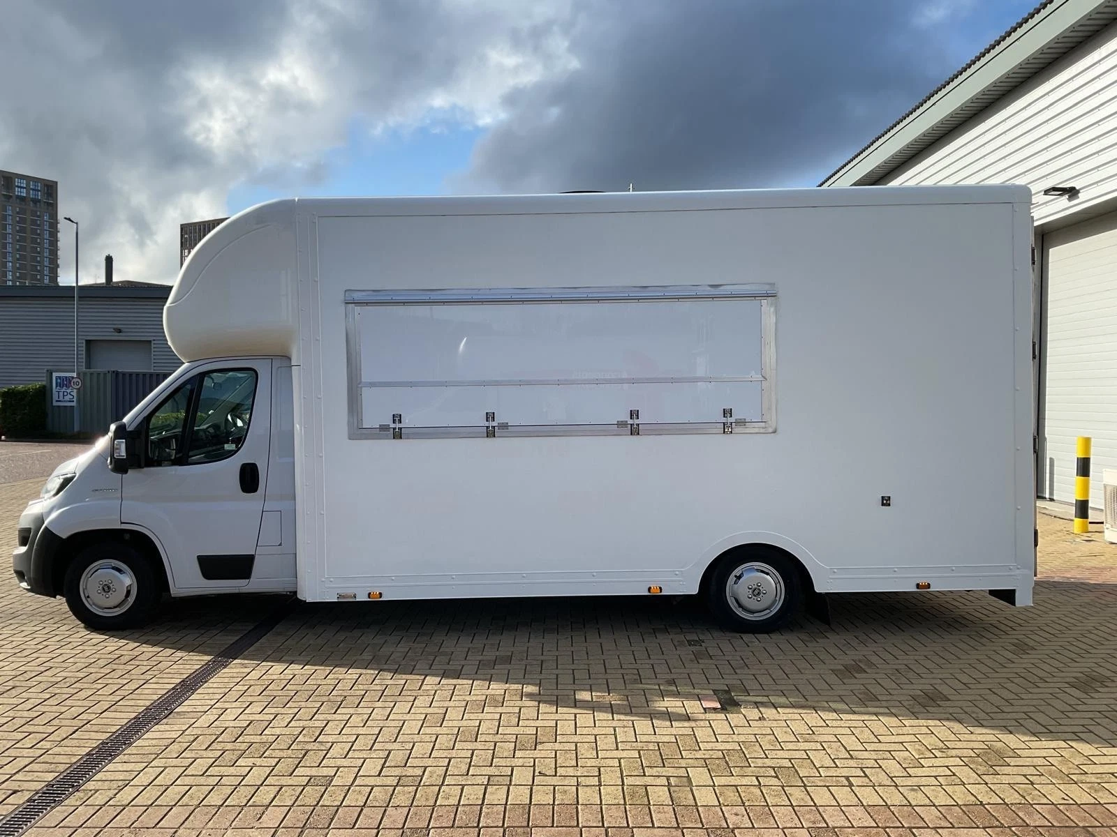 2026 Empire Trailers Brand NEW Catering Van, Food truck ideal for festivals street food markets kitchen trailers for sale — photo 3 of 10 | Prime Trail Trailers