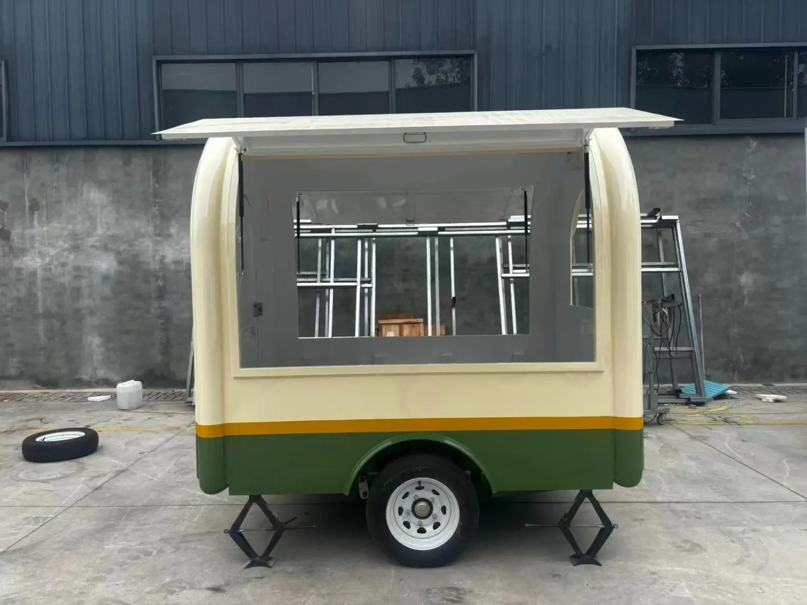 Mobile Catering Food Trailer Single Axle Dual Hatch Coffee Street Food