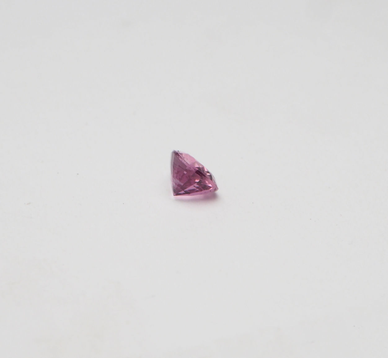 Saphir rose 0.65 ct