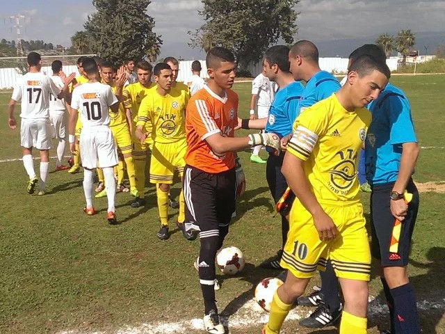 נגמר הסיפור של סינדרלה אבל נשארו המחמאות. צילומים: מאיר ינקו.