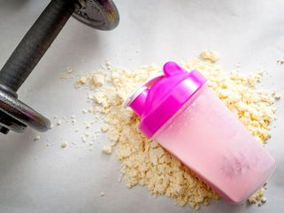 אבקות חלבון תופעות לוואי – מה חשוב לדעת?