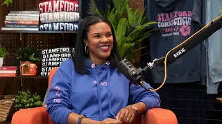 Lauren Clayton joins HeyStamford to discuss her creative journey, public art, murals, and the power of bringing Stamford's community together.