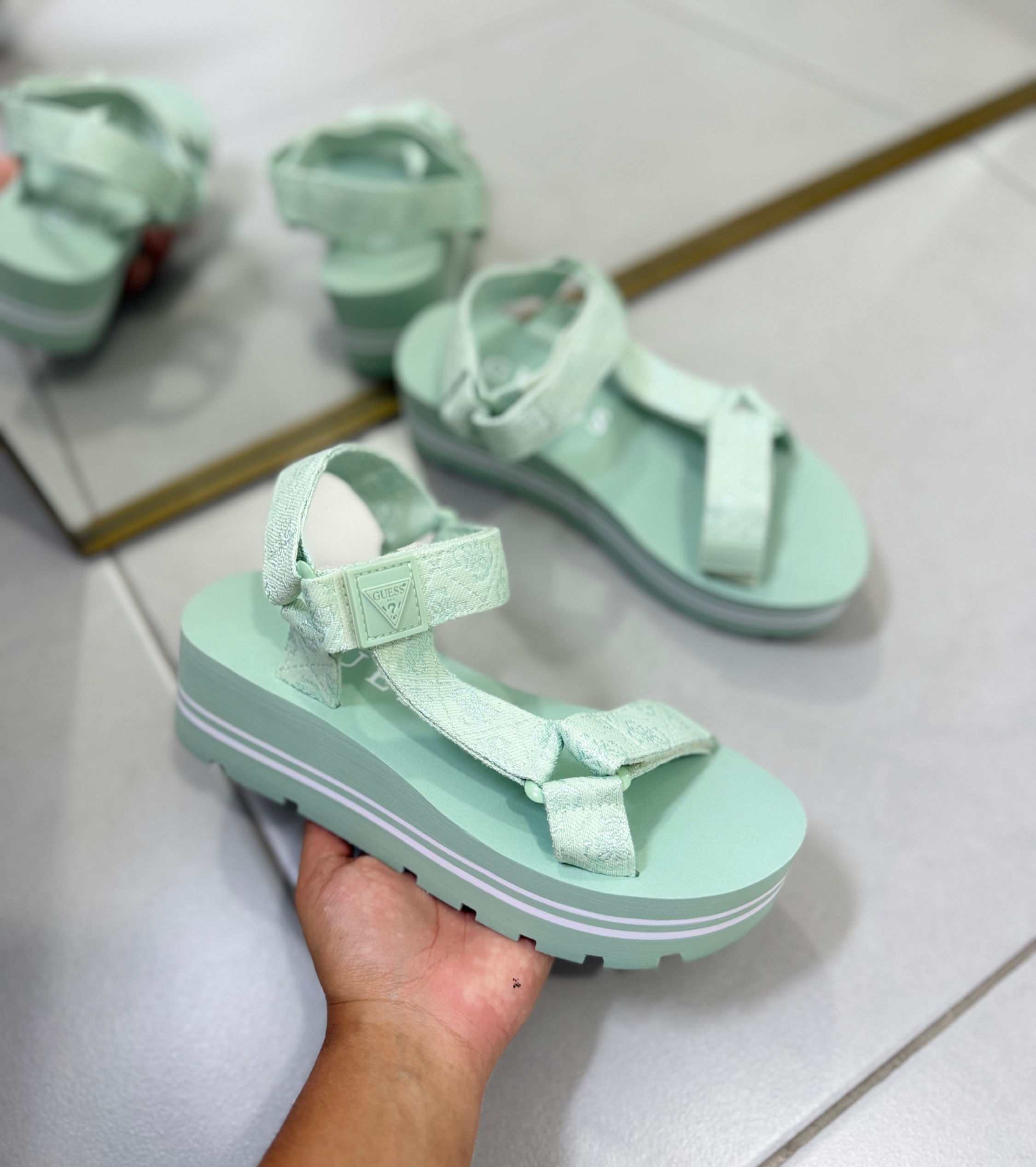 SANDALIAS GUESS TALLA 7