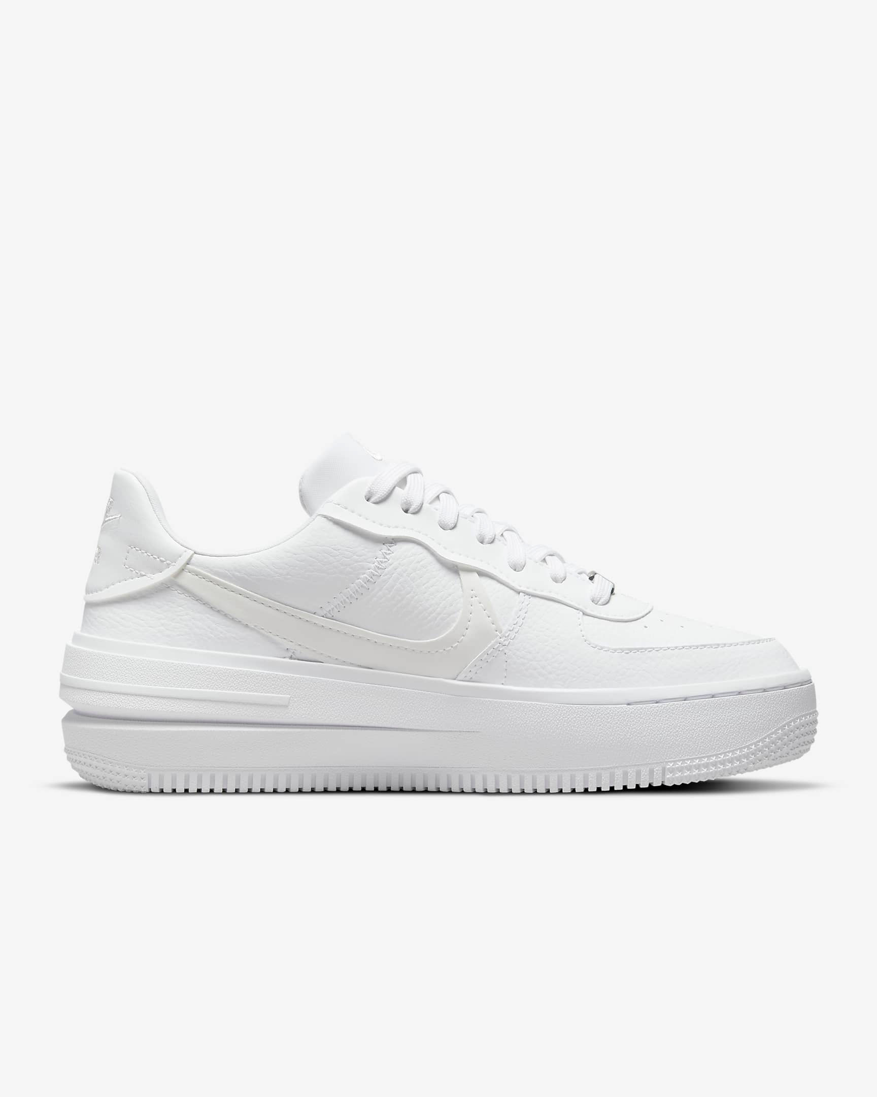 TENIS NIKE MEDIOS