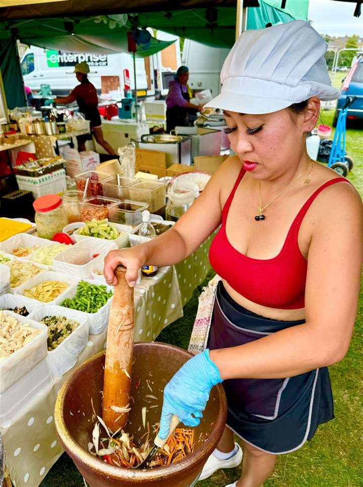 Making Som Tam salad