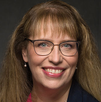 Carlson,-Sara-(2)-CMYK-squarejpg.jpg