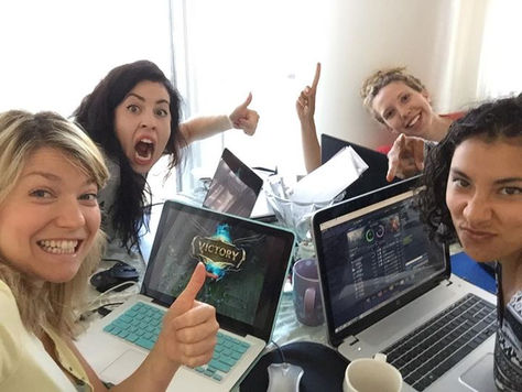 Web series MOBA Girls LAN party