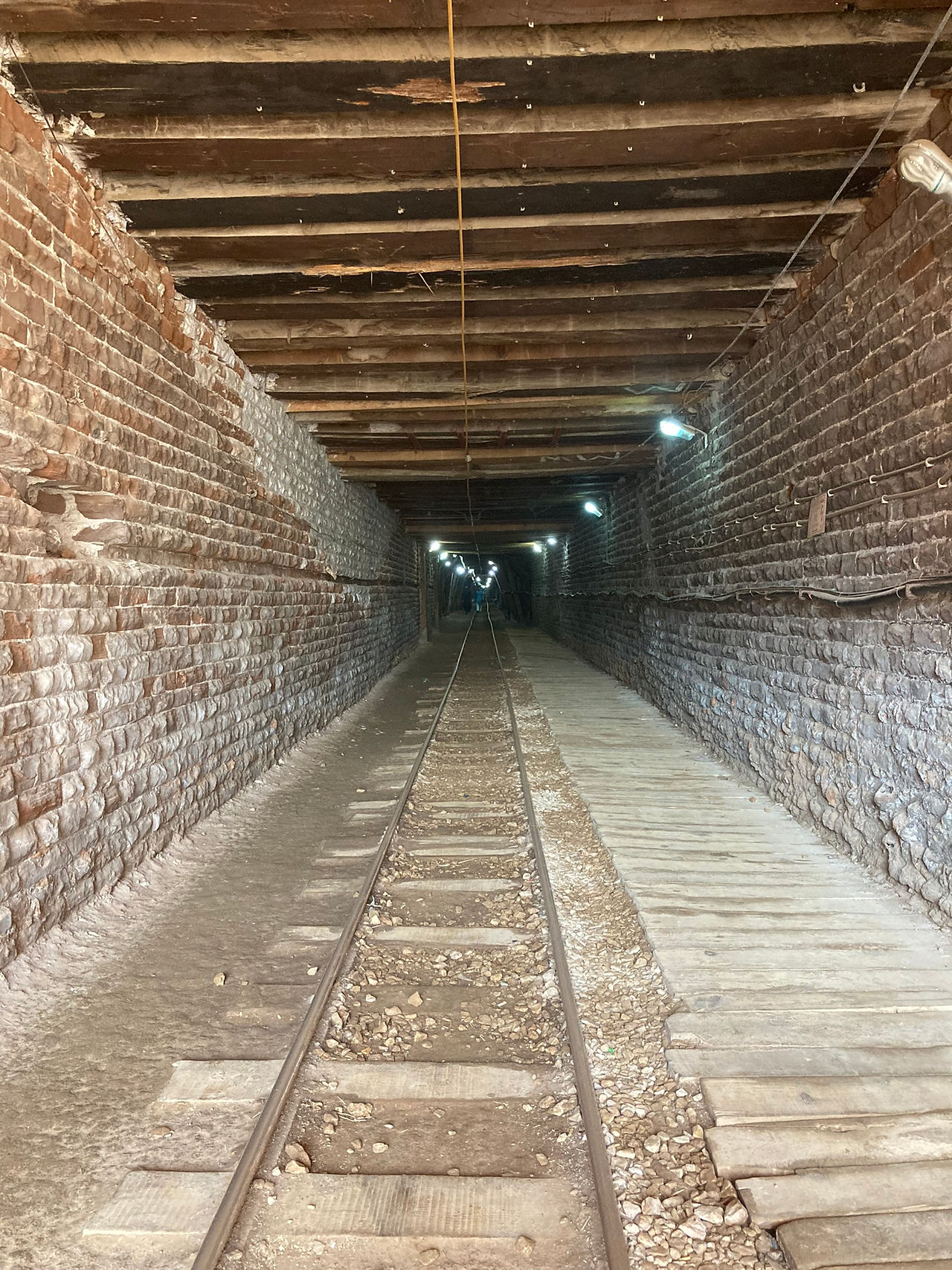 Leading into the mine
