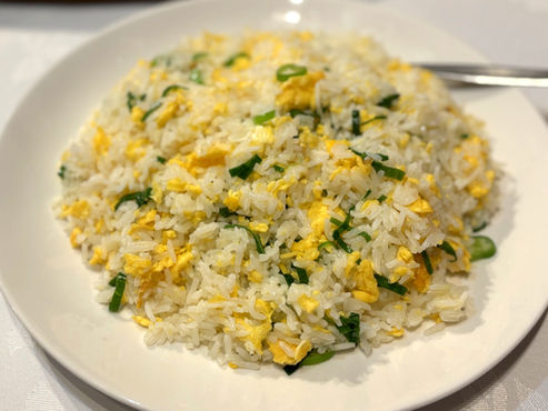 Traditional Chinese fried rice with egg and spring onion - 香葱蛋炒饭 in Shanghai Kitchen restaurant 上海人家, Petone ,Wellington, New Zealand