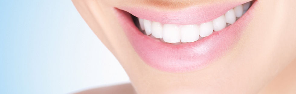 sourire Femme blanc toothy