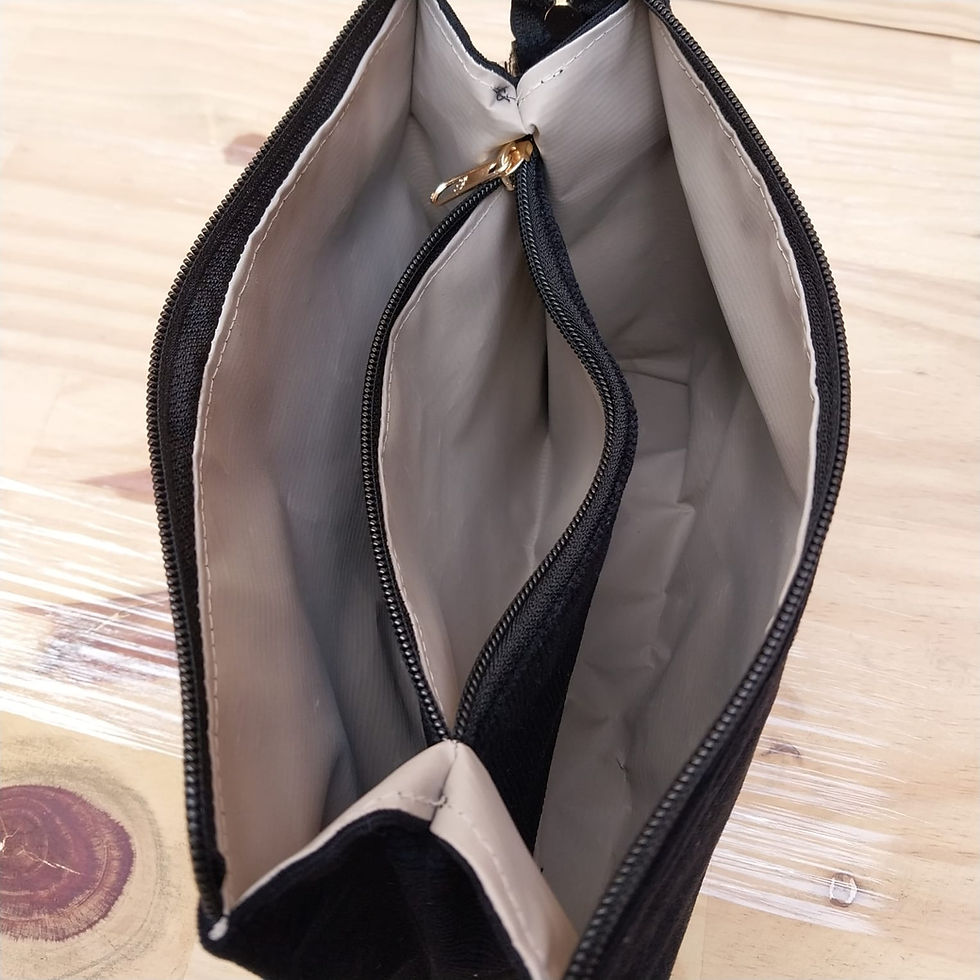 Miniatura: Necessarie Veludo com bolso interno
