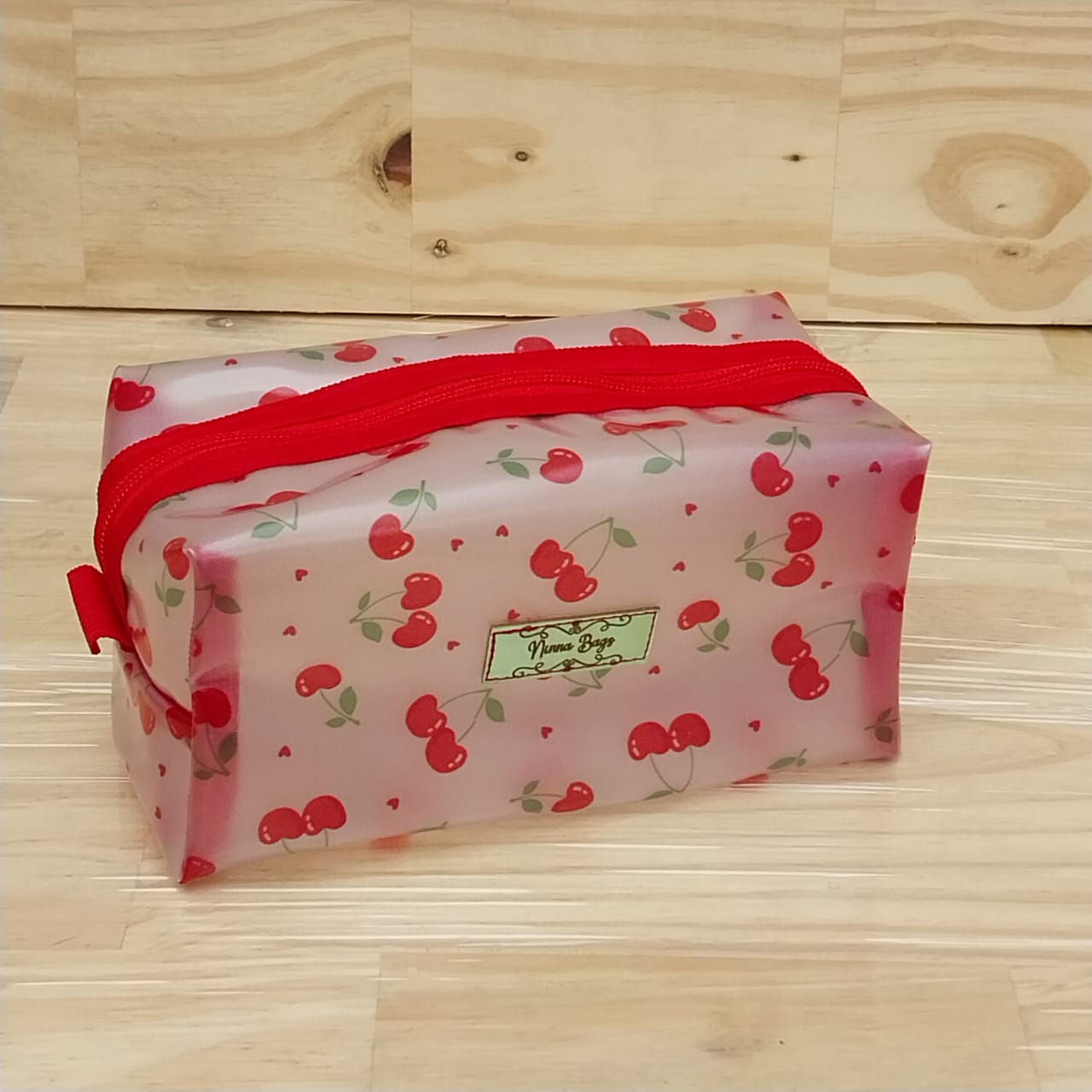 Necessarie Box Plástico Estampado M