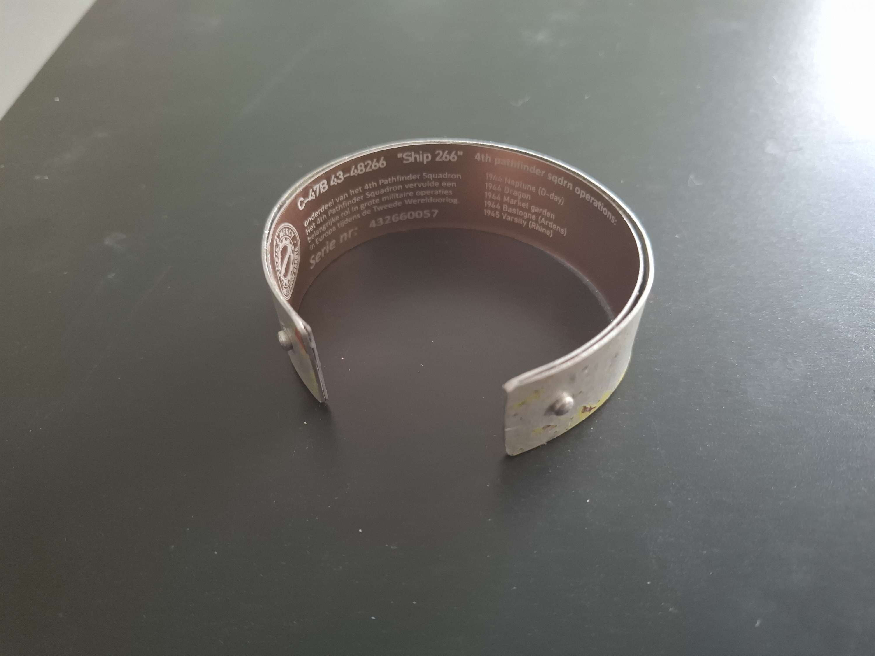 432660057