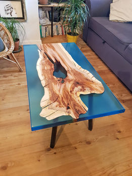 Table bois et résine epoxy
