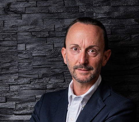 Business Portrait 029_edited.jpg