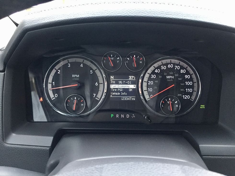 Thumbnail: 2011 Dodge RAM 1500 4WD HEMI 5.7 Quad cab NEW TIRES
