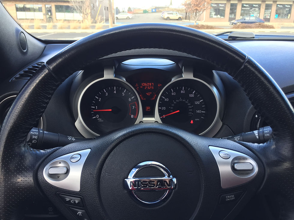 Thumbnail: 2011 Nissan JUKE SL AWD SUV 4D Hatchback