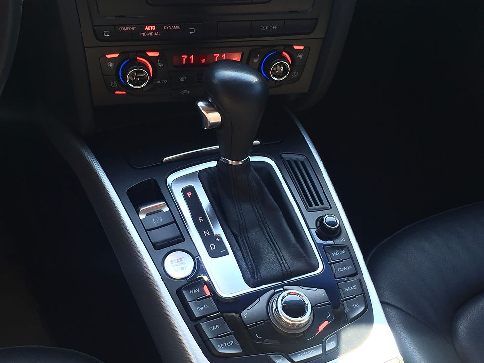 Thumbnail: 2009 Audi A4 Quattro AWD 2.0 4cyl. LOW MILES 2 owners