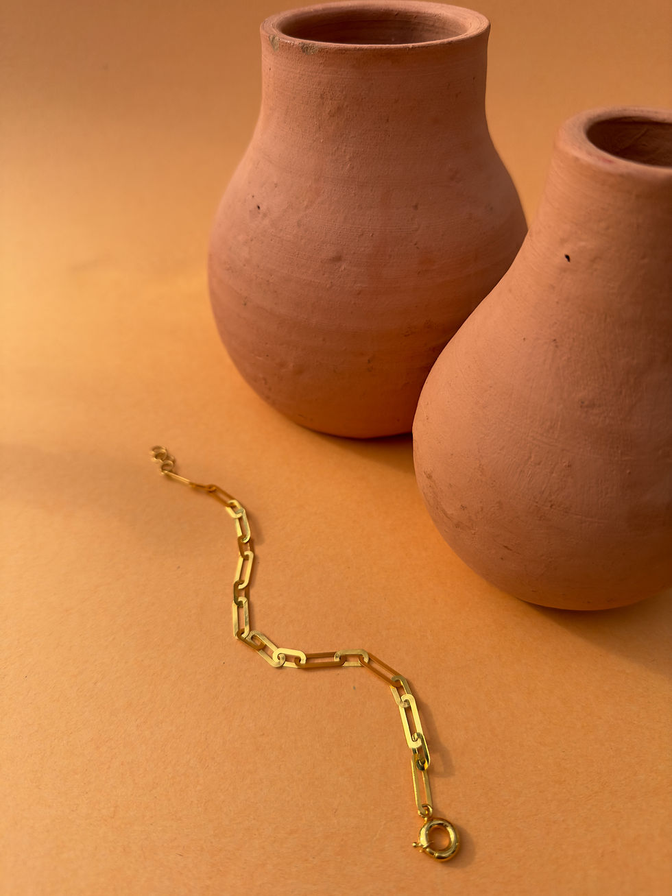 Thumbnail: Flat Paperclip Gold Bracelet
