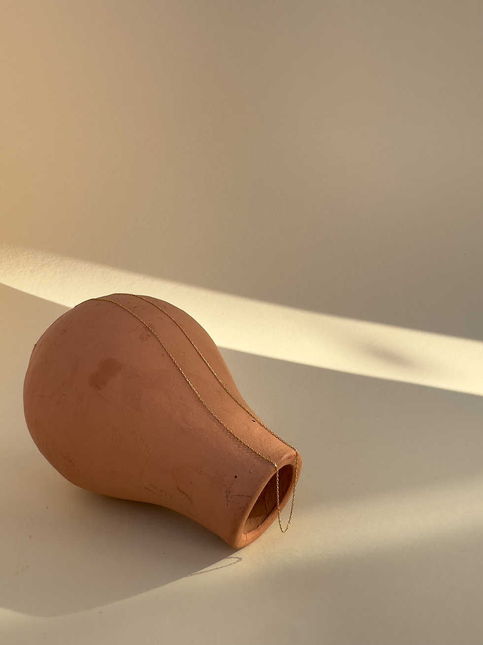Thumbnail: Thin Cable Chain Gold Necklace
