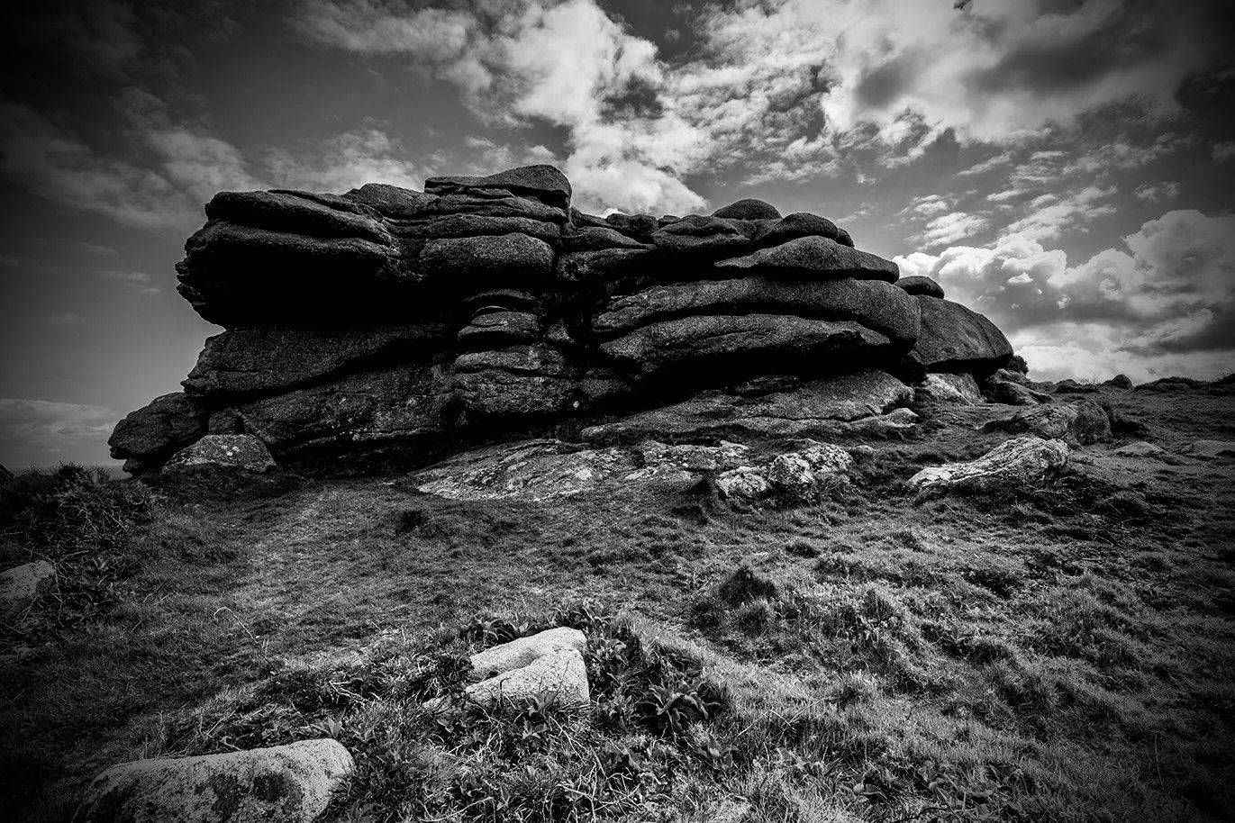 The Giants of Trencrom/Torcrobm Hill