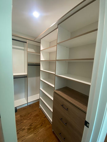 Custom Walk-In Closet