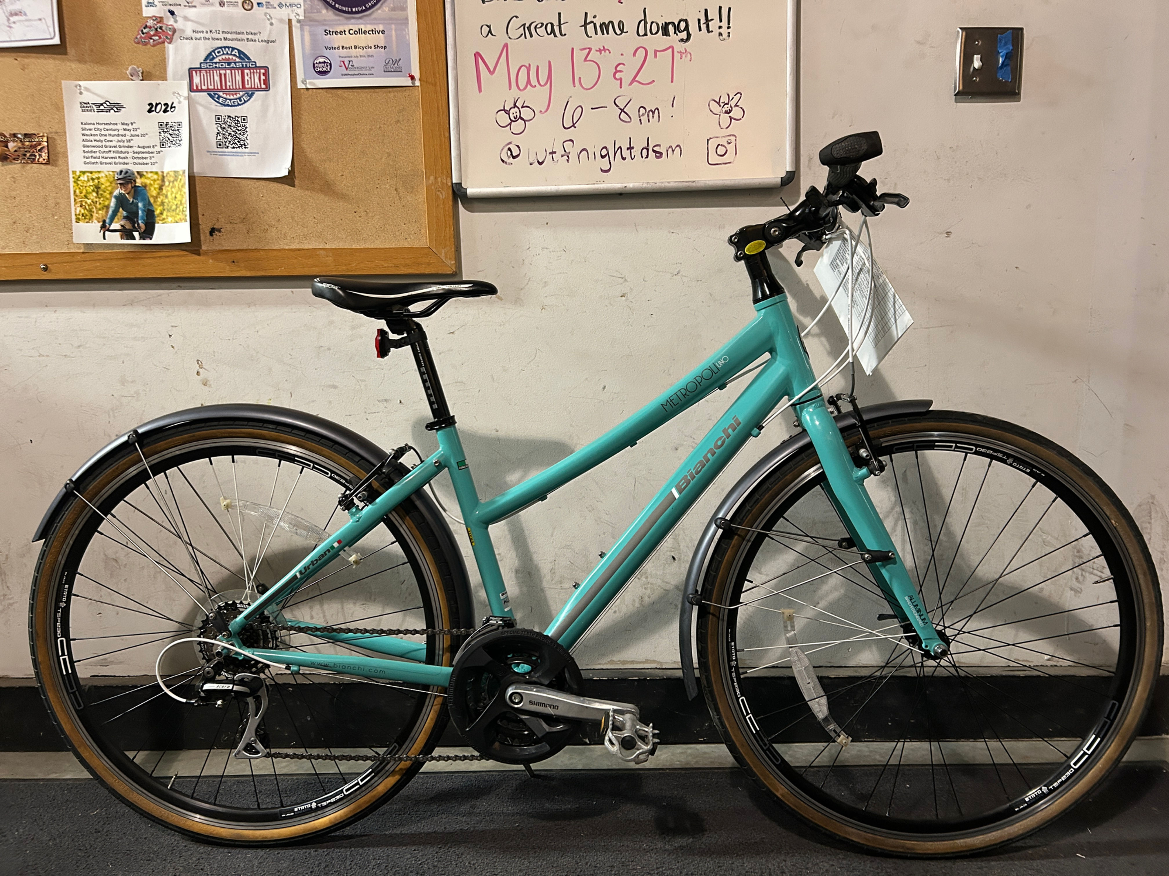 Bianchi Metropoli Uno Celeste 16.5"