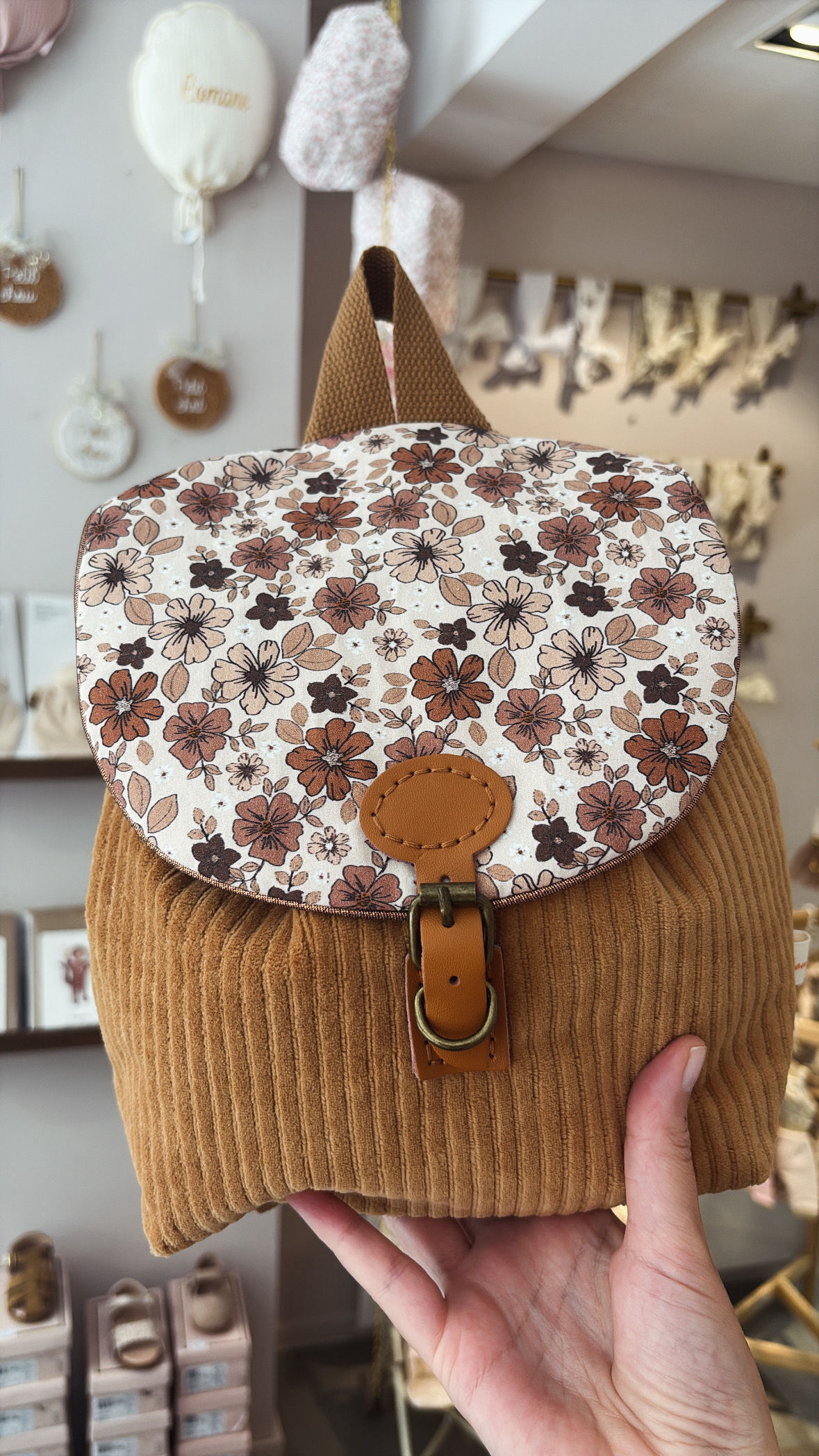 Sac à dos pour bébé en velours marron
