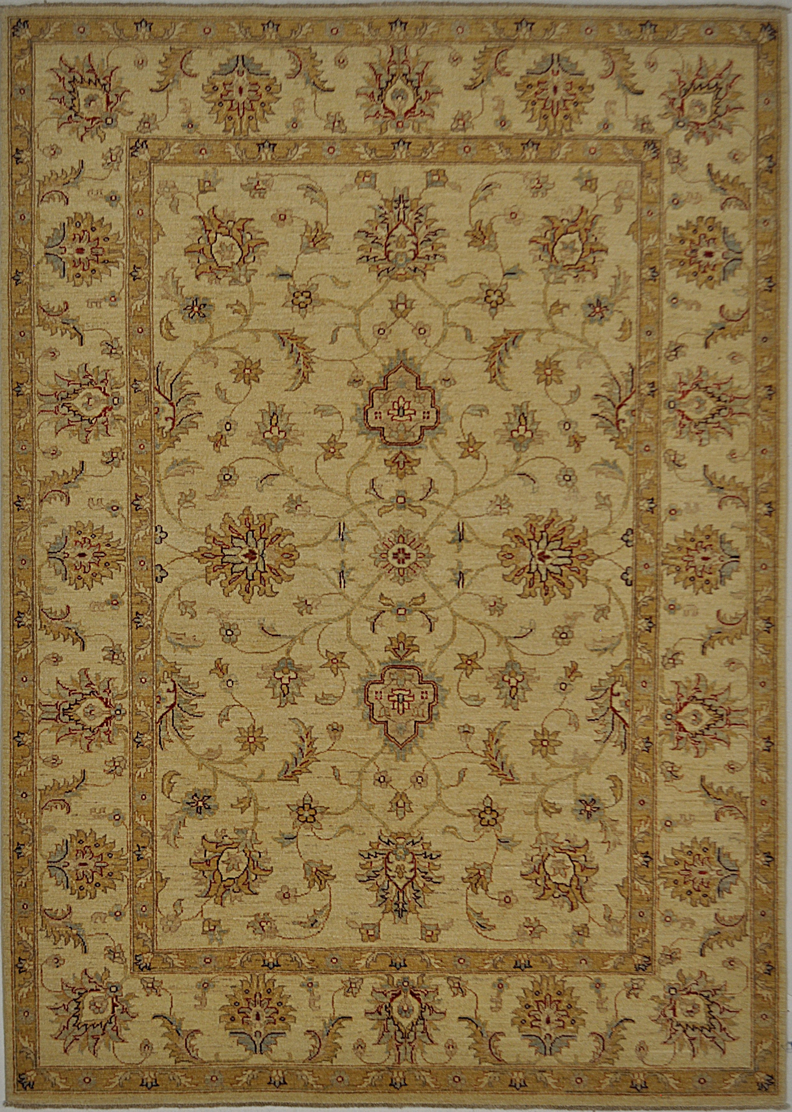 799 OUSHAK 5' 8" X  8' 1" Wool