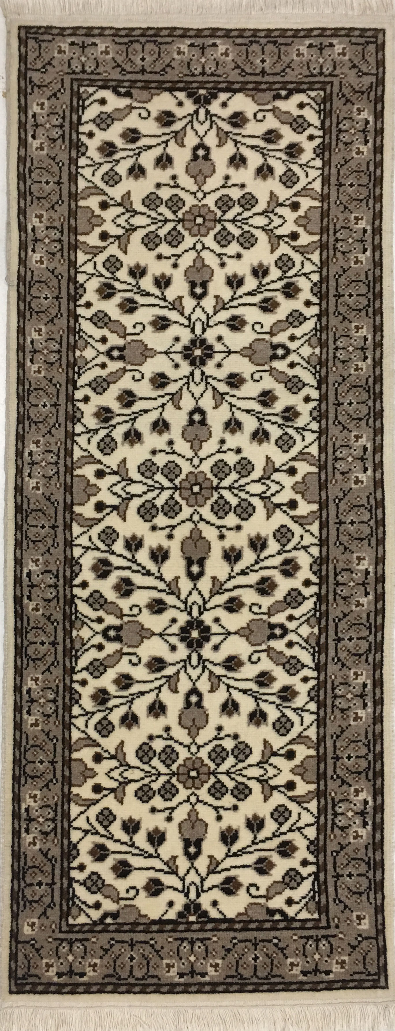 7935 KAYSERI 2' 0" X 5' 0" Wool