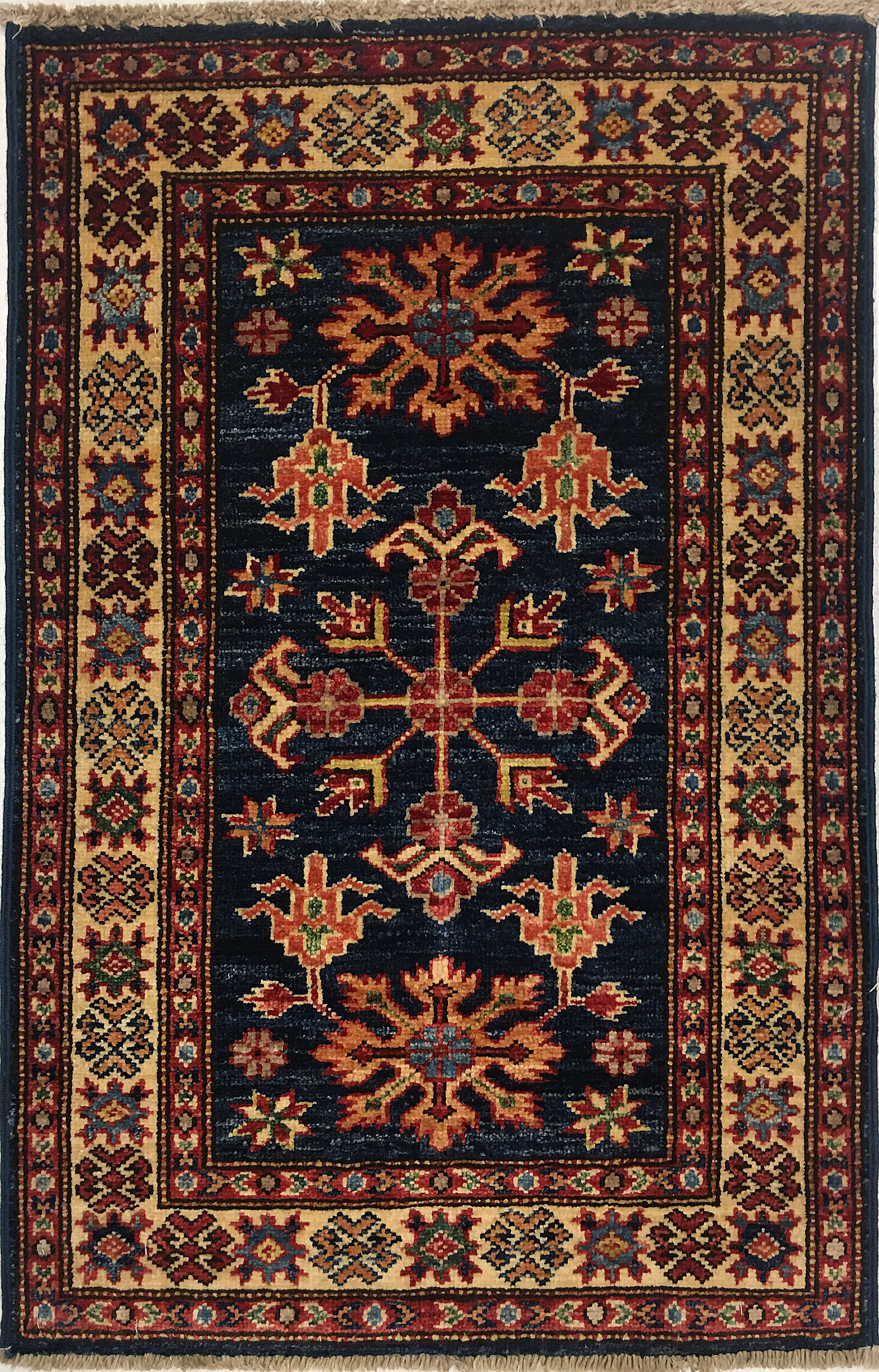 7292 SIRVAN 1' 10" X 2' 10" Wool