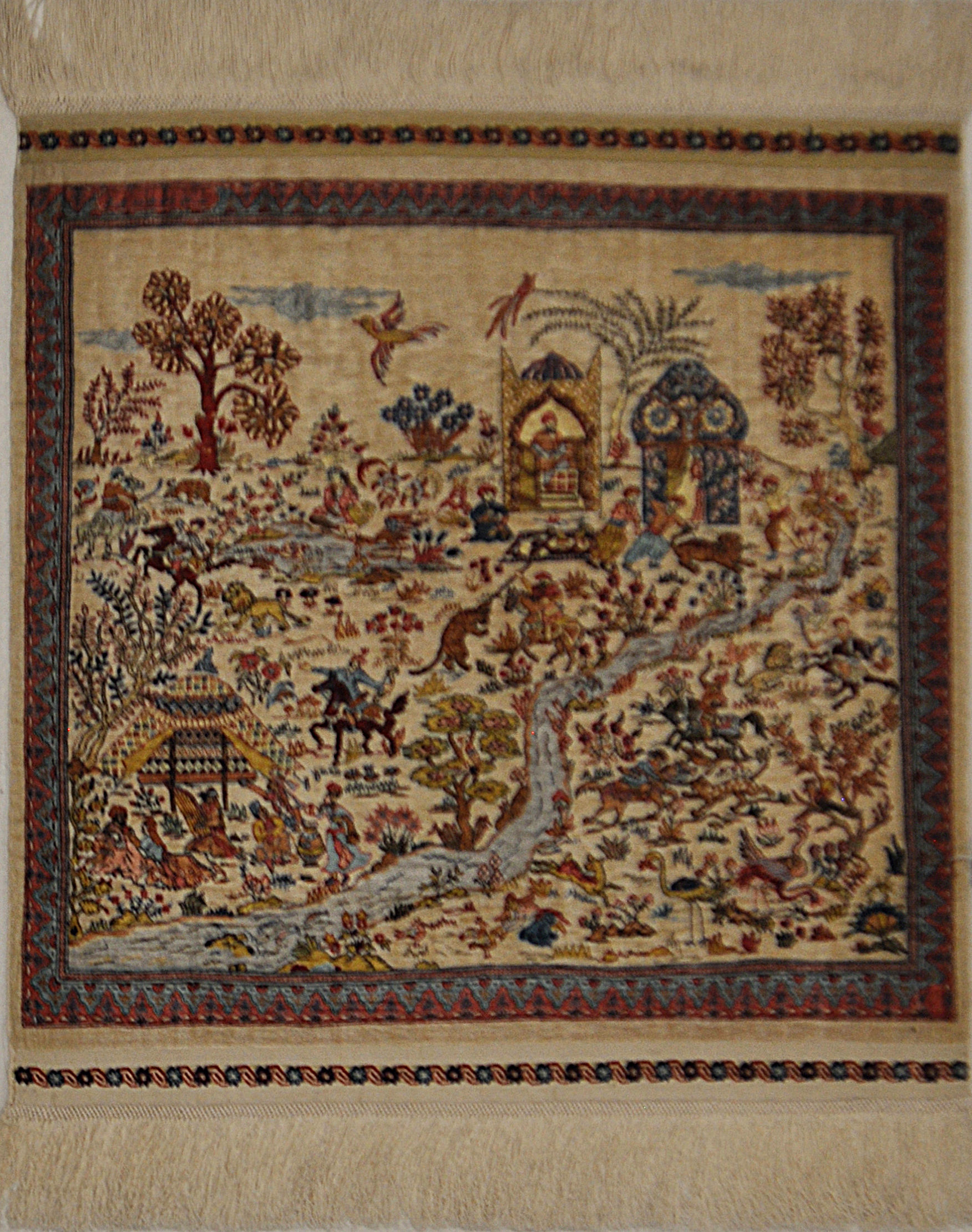 6146 INCE IPEK 1' 11" X 2' 0" Silk