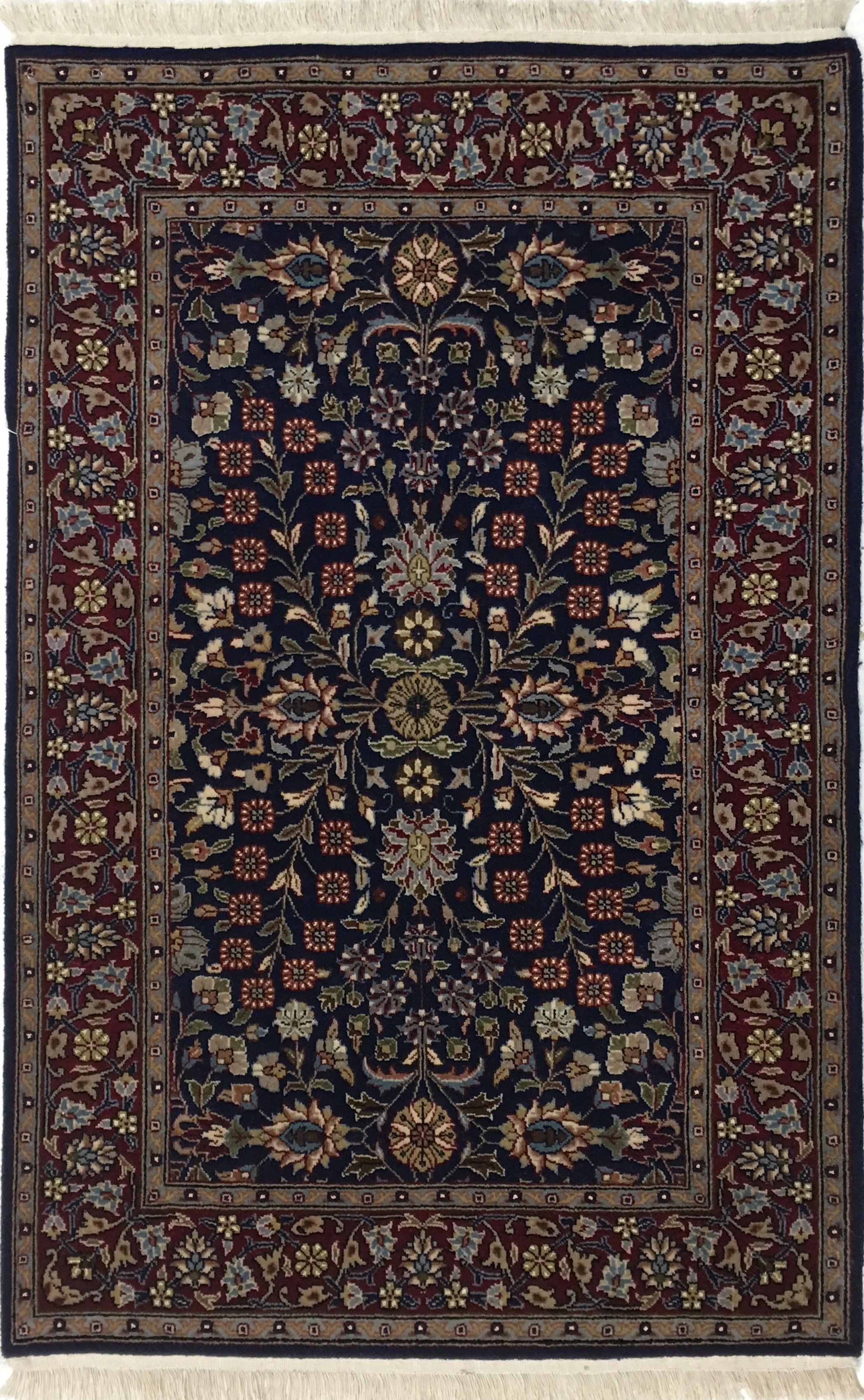 7834 HERKI 2' 7" X 4' 0" Wool