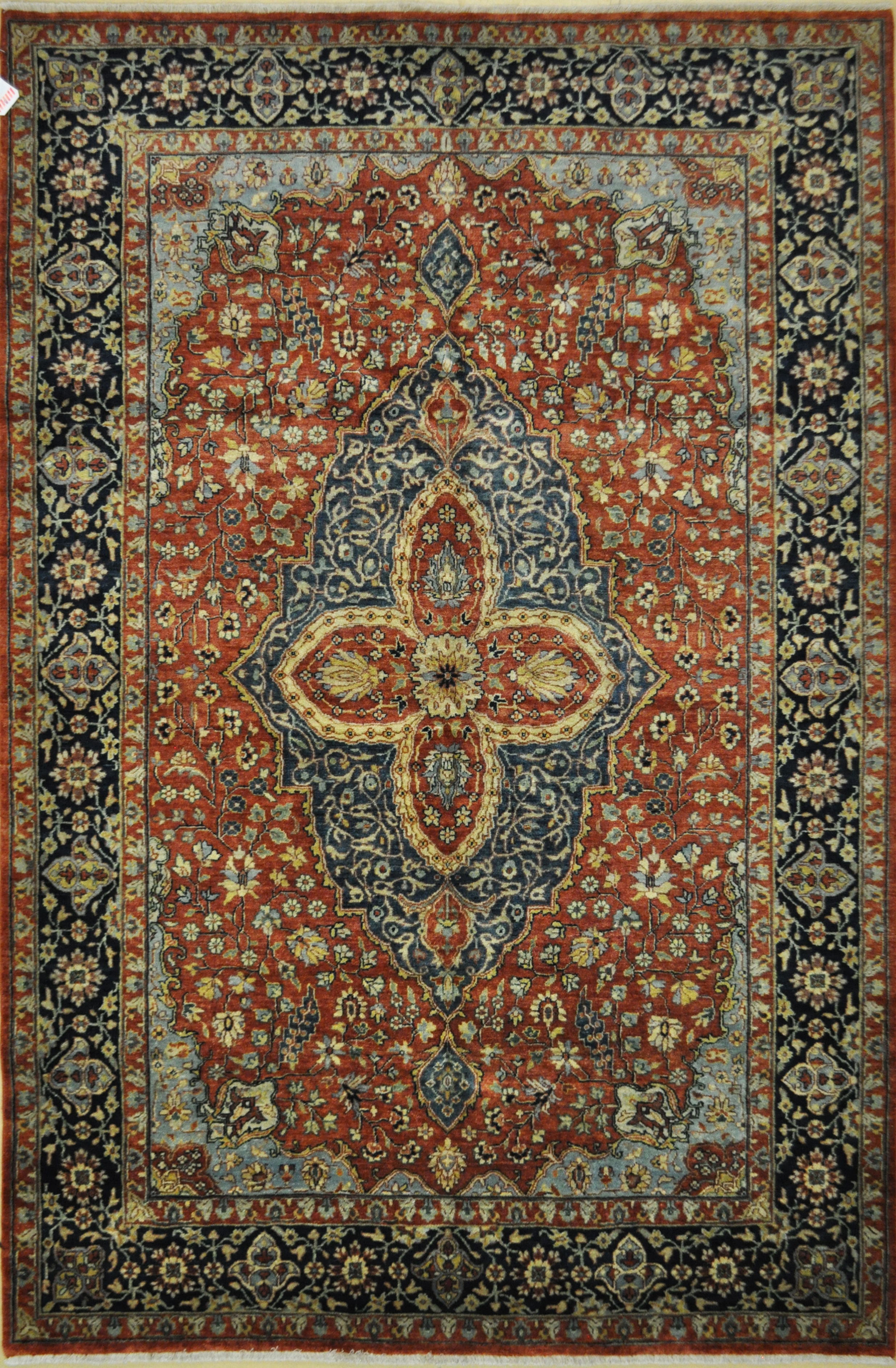 1596 HINT KIRCIL 6' 0" X 9' 0" Wool