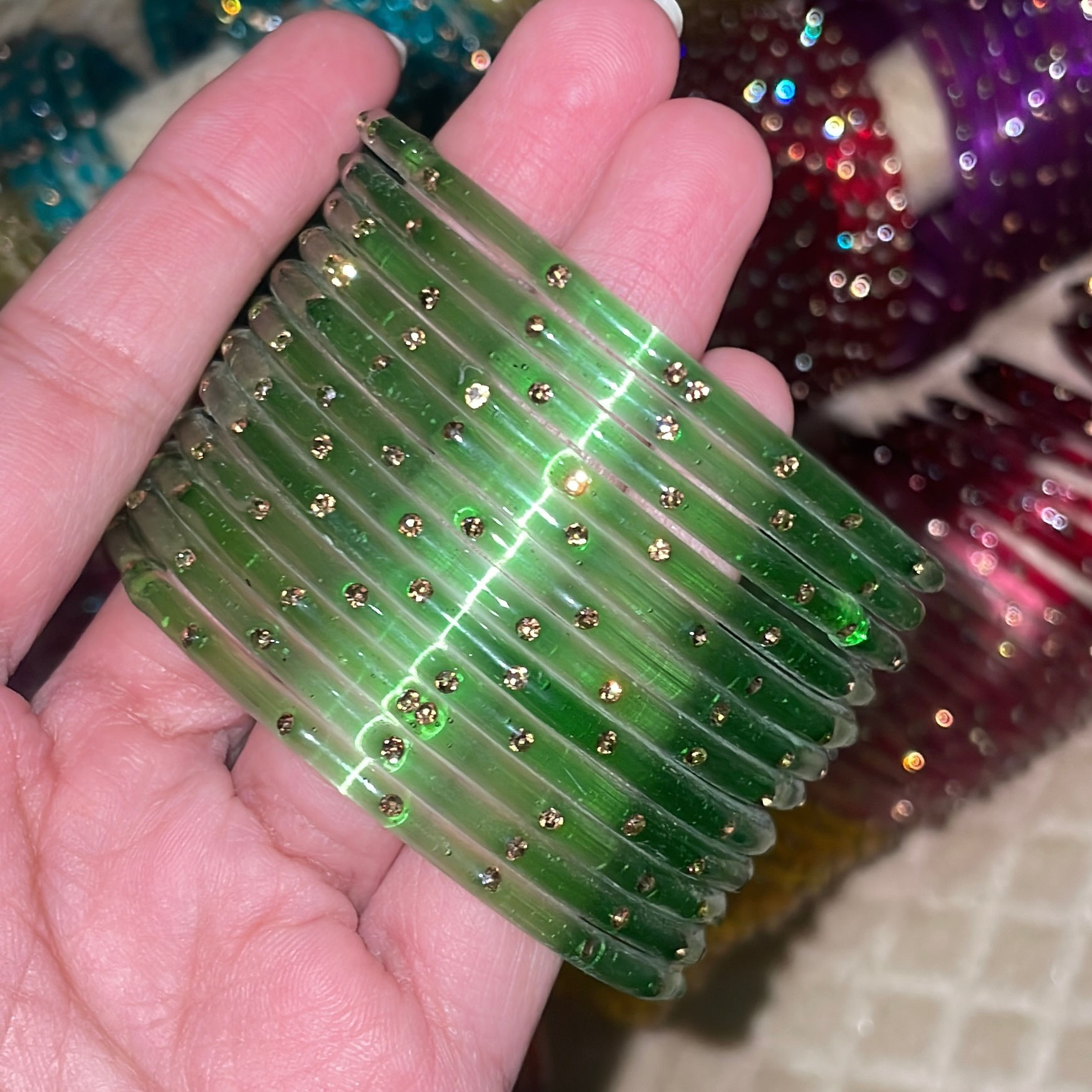 One stone bangle 