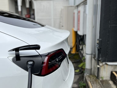 EV