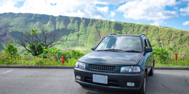 車