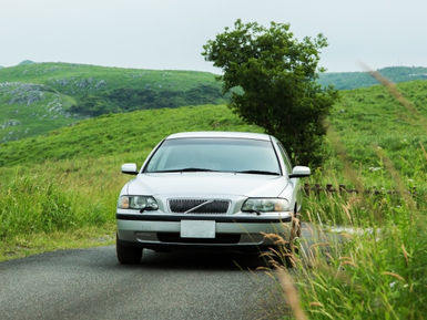 ボルボは何年乗れる？20万km以上走る耐久性と長寿命の秘訣