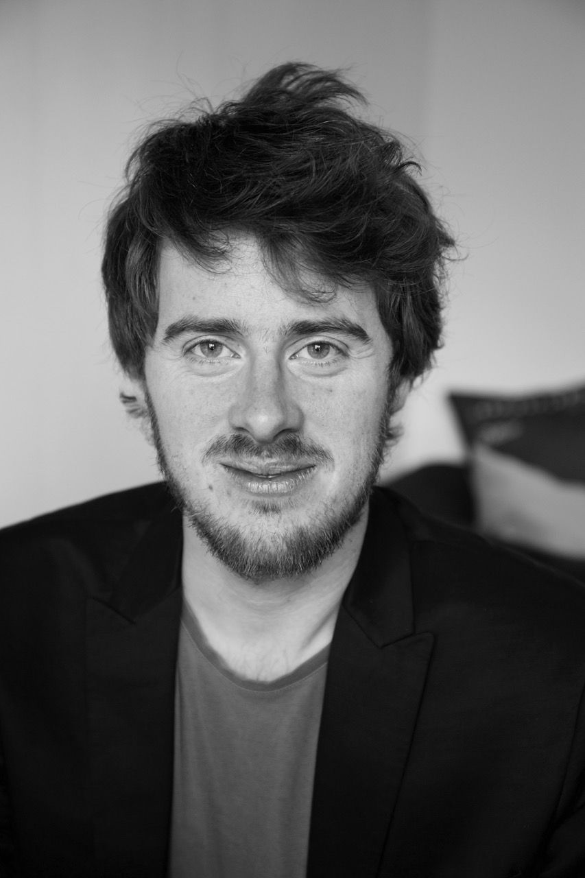 Renaud Delay – Gesang Gitarre und Klavier |  MusikSpitex