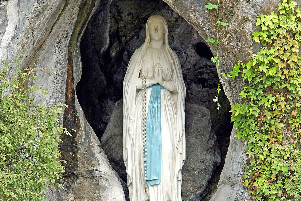 Ne craignez pas les tempêtes du monde : la sainte Mère de Dieu veille sur notre marche