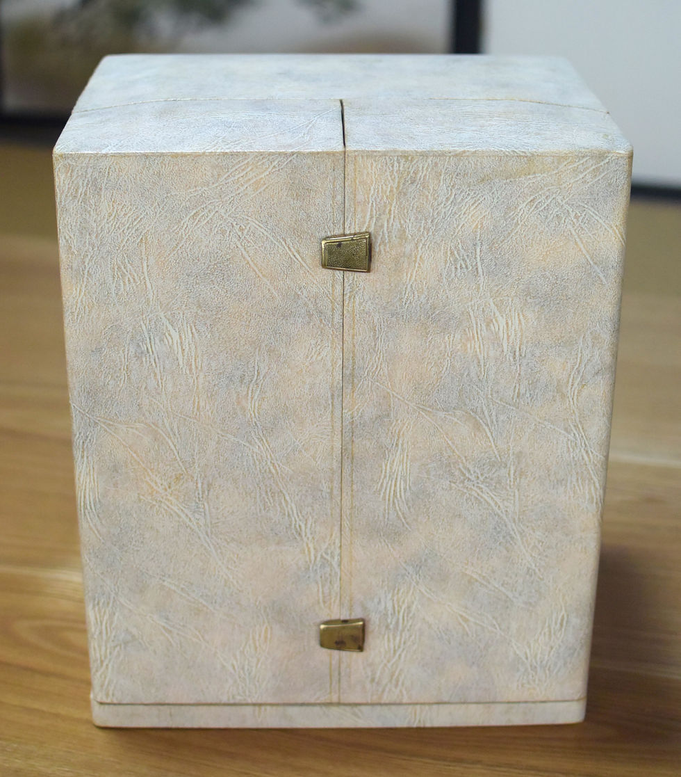 Thumbnail: Jaeger LeCoultre Atmos Clock Bee Marina box