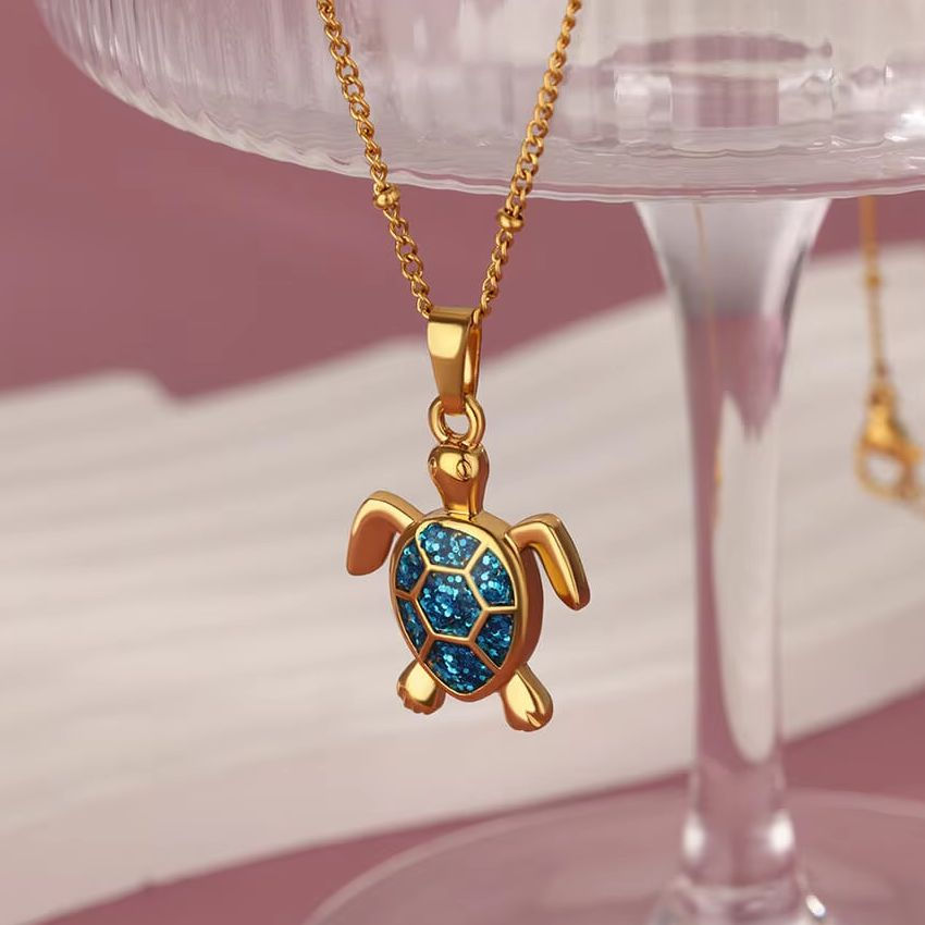 Thumbnail: The Honu Necklace