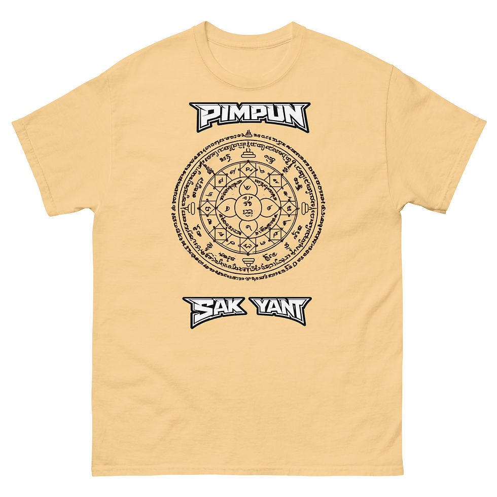 Miniaturbild: PIMPUN Sak Yant Mandala T-Shirt – Spirituelle Thai Tattoo Kunst