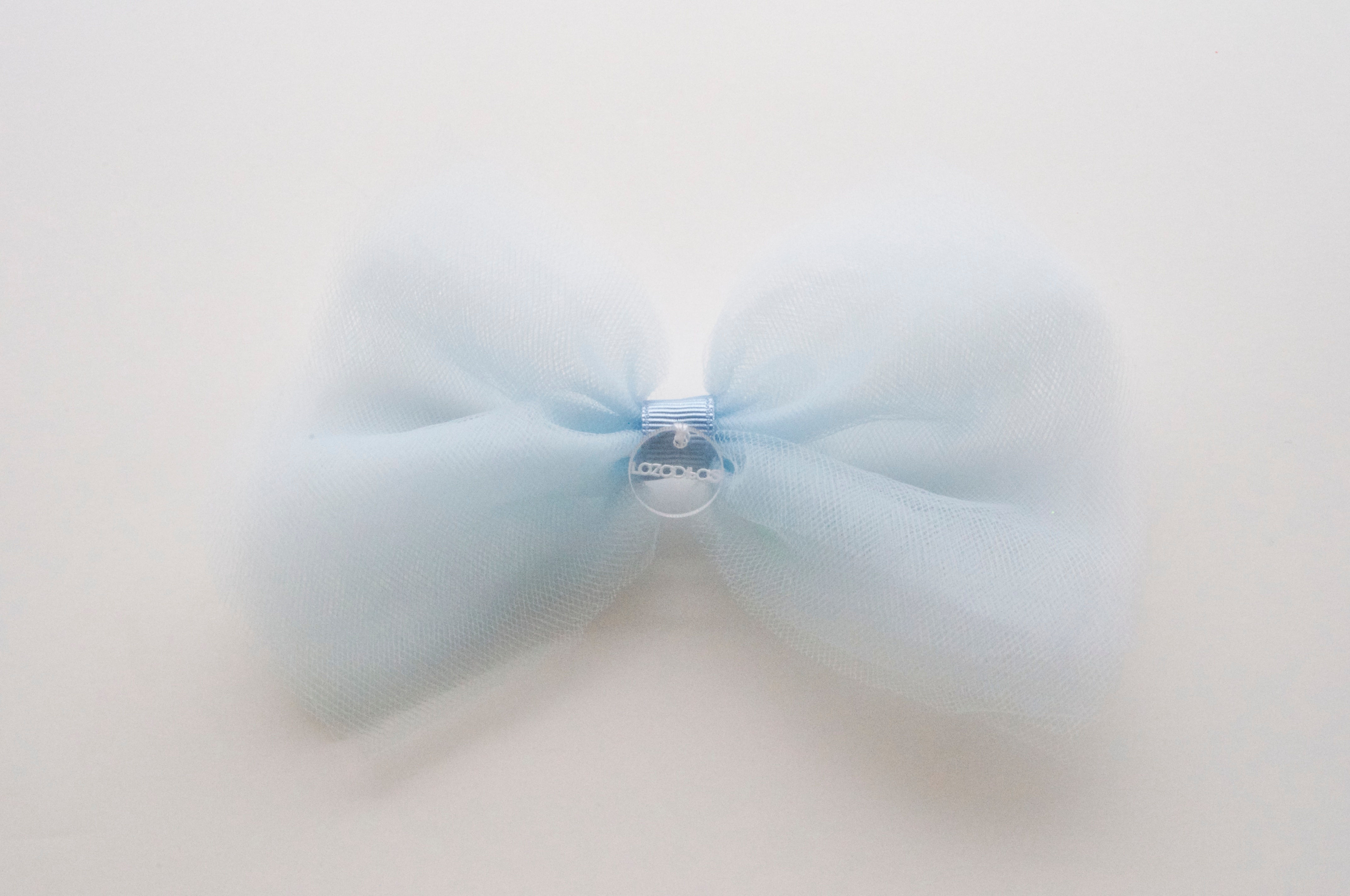 Lazos de Tul de Pinza Azul Cielo