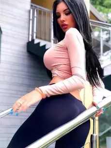 Carol sophisticated Amsterdam escort