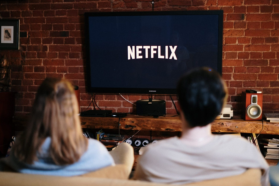 Sinemaya gitmek yerine evde kalanlar, Netflix’in trilyon dolarlık hayaline ortak oluyor!