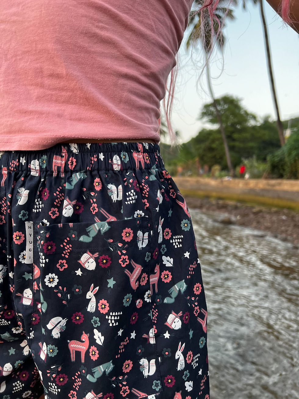 Thumbnail: The Wrapping Paper - Women