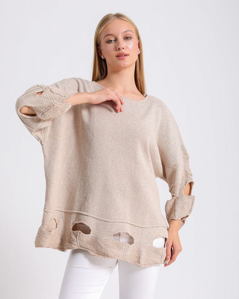 Küçük resim: Knitwear with Hole Skirt and Sleeves