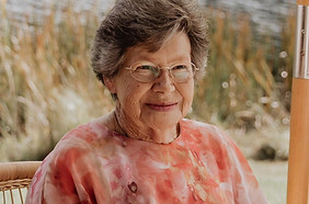 Bev Leen_edited.jpg